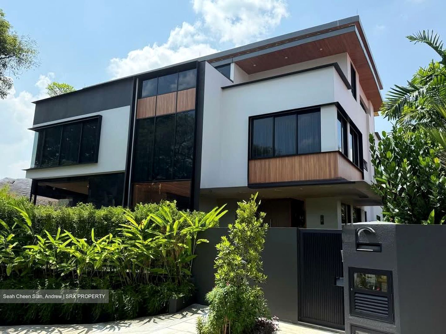 Kingsmead Road (D10), Detached #590223201